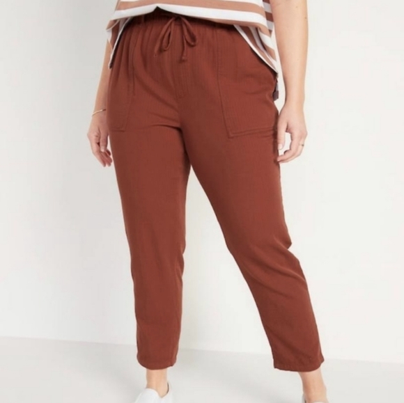 Old Navy Textured Ankle Cropped Pants in  Copper Moon Size XL Tall​ - Picture 1 of 4